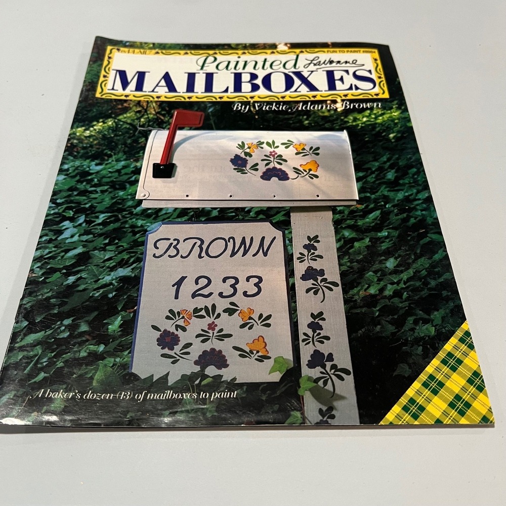 Plaid Painted Mailboxes Pattern Book by Vickie Adams Brown #8054 Craft Designs‎